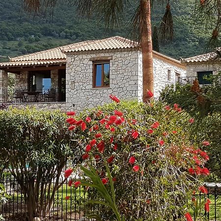 Castello Bellos Villas & Apartments Kerí Kültér fotó
