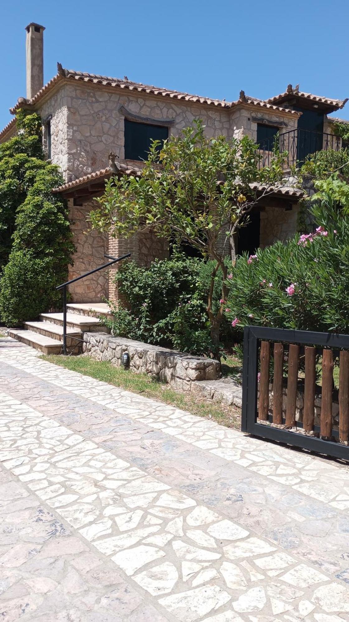 Castello Bellos Villas & Apartments Kerí Kültér fotó