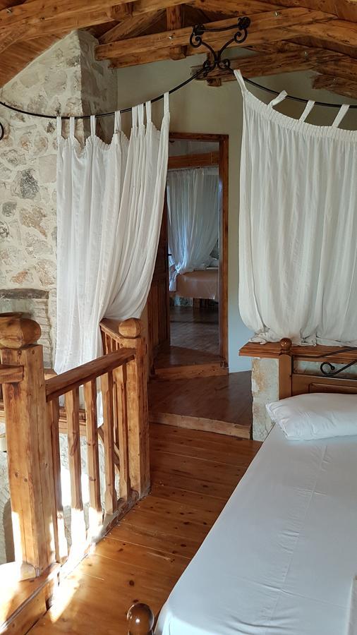 Castello Bellos Villas & Apartments Kerí Kültér fotó