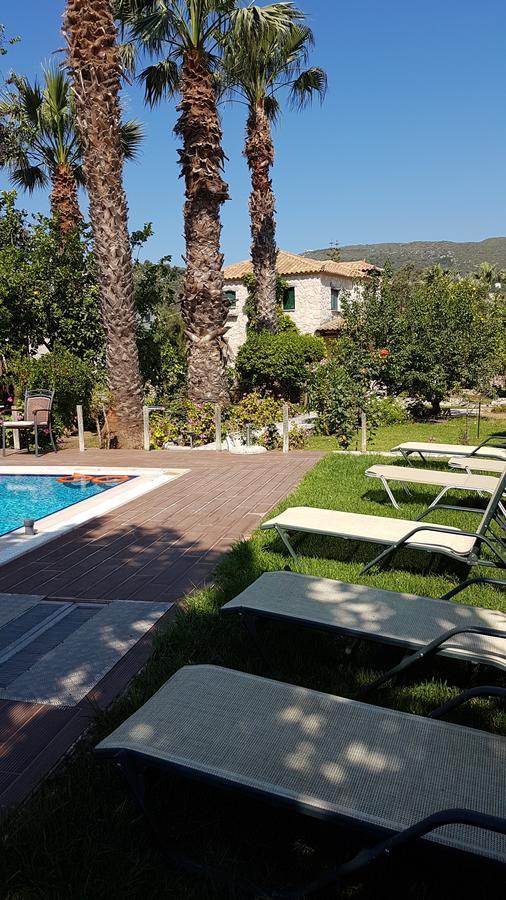 Castello Bellos Villas & Apartments Kerí Kültér fotó